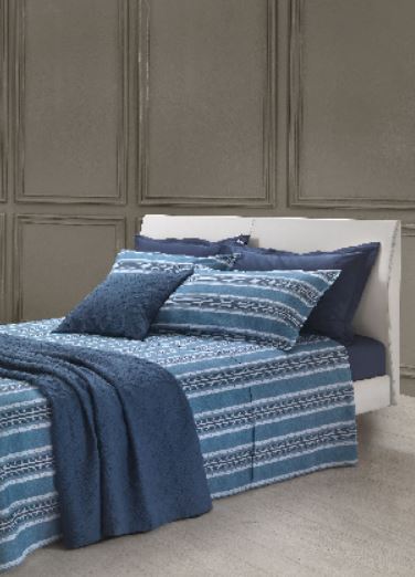Shabby Chic Set Biancheria Da Letto Queen Size – Colore Blu Sereno – Copriletto E Federe Coordinate